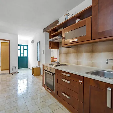 Amazing In With Wifi Vikendica Rogoznica (Sibenik-Knin)